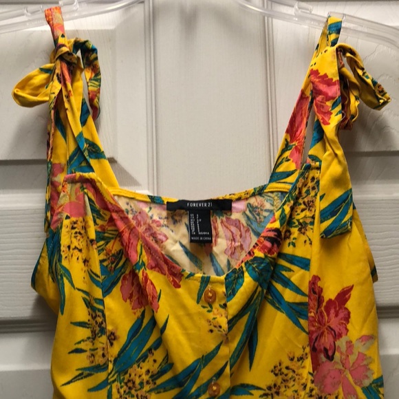Yellow Floral Printed Tropical Dress NWOT - Picture 3 of 4